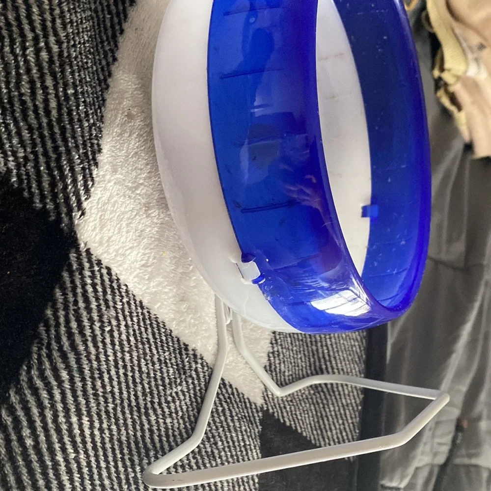 In good condition very nice